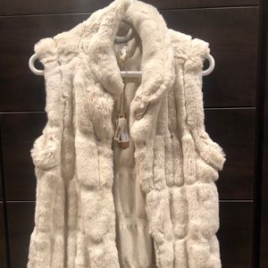Dylan by True Grit fur vest